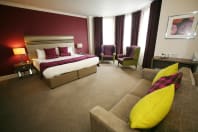 Crabwall Manor Hotel - bedroom