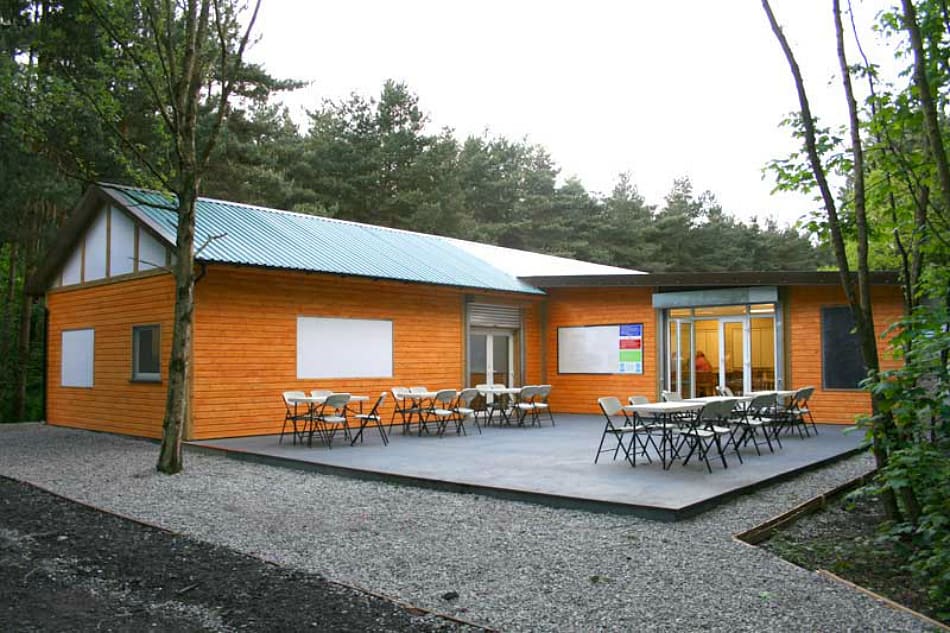 Manchester Clay Pigeon Shooting Club - patio.jpg