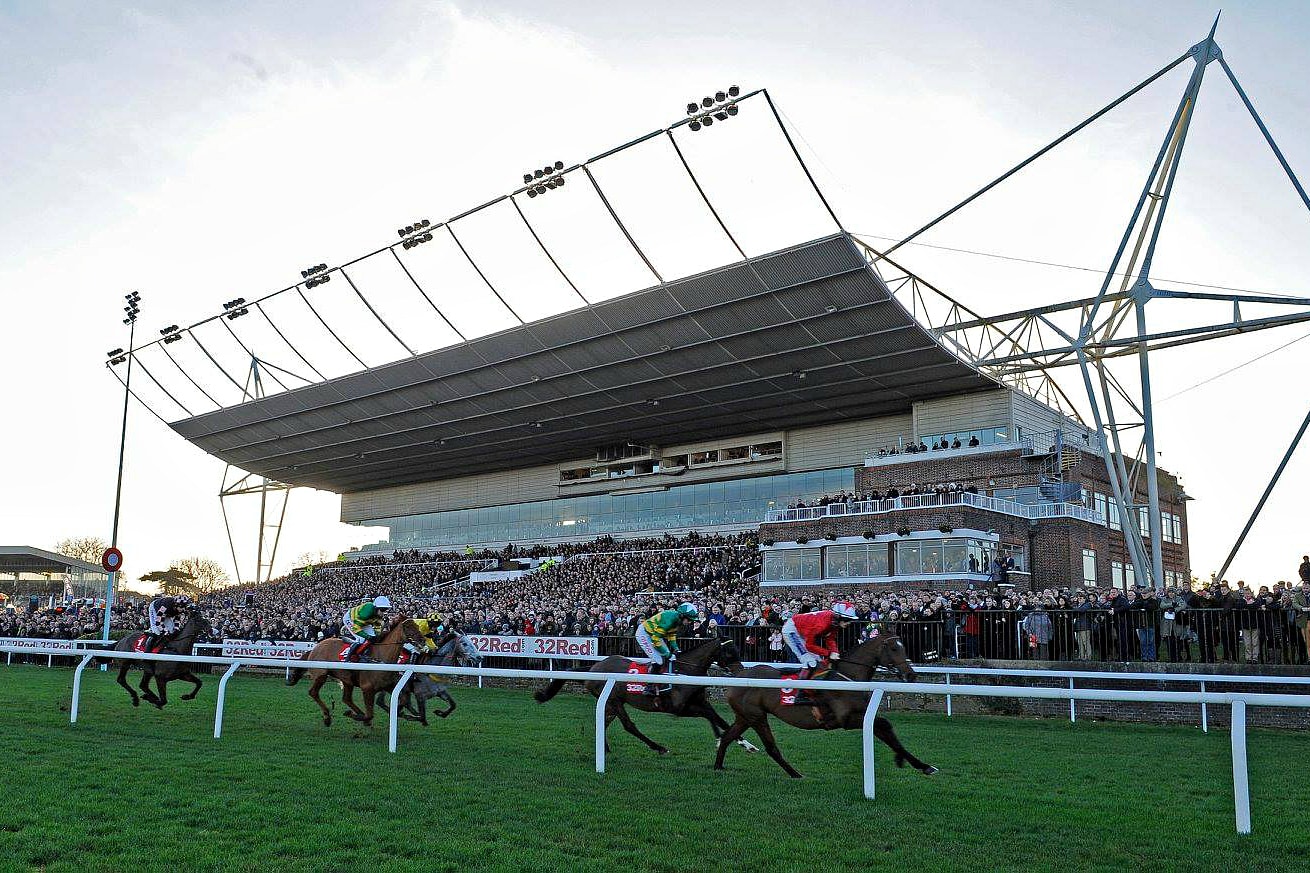 Kempton Park Racecourse - racecourse.jpg