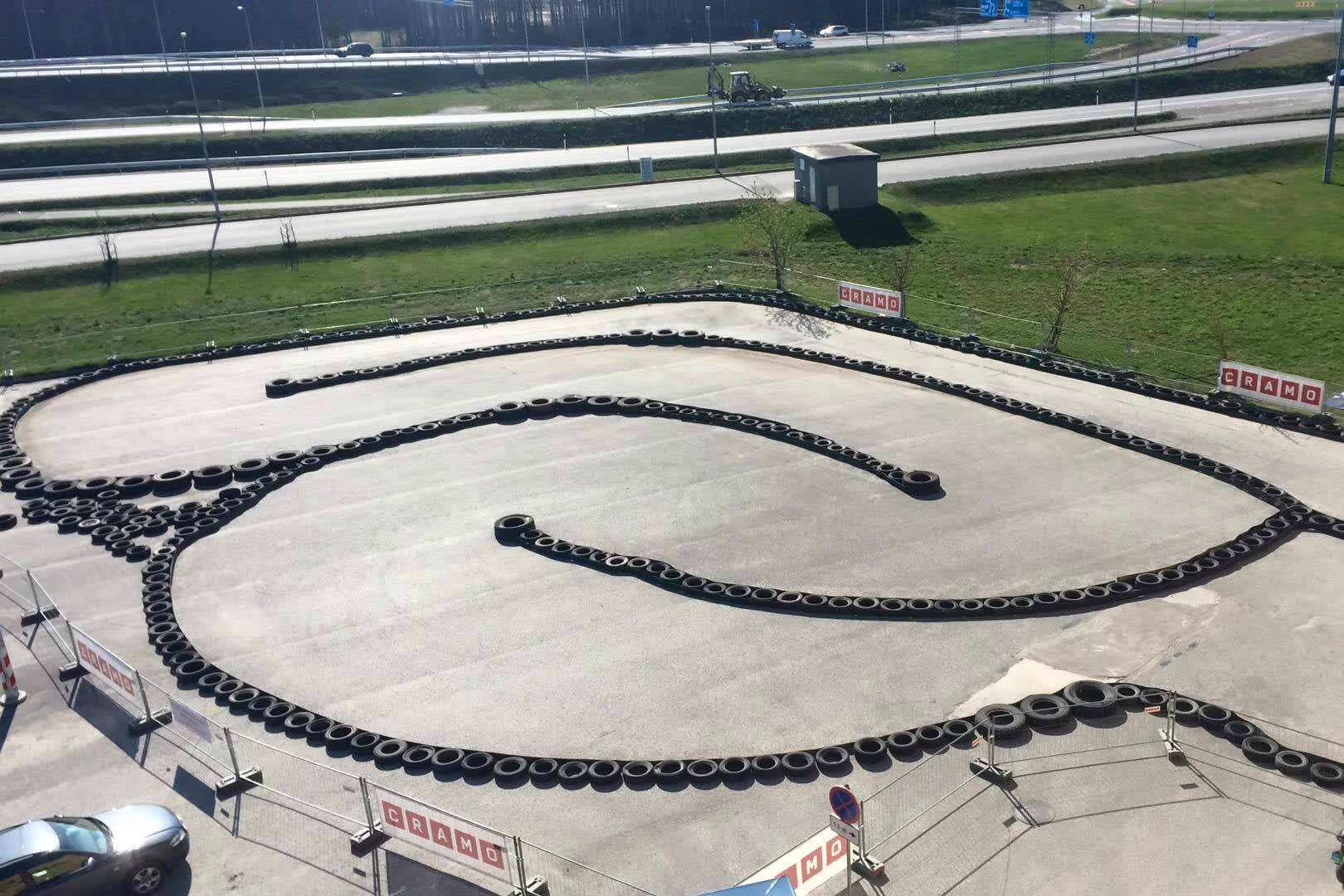 Triobet Kardikeskus - outdoor track.jpg