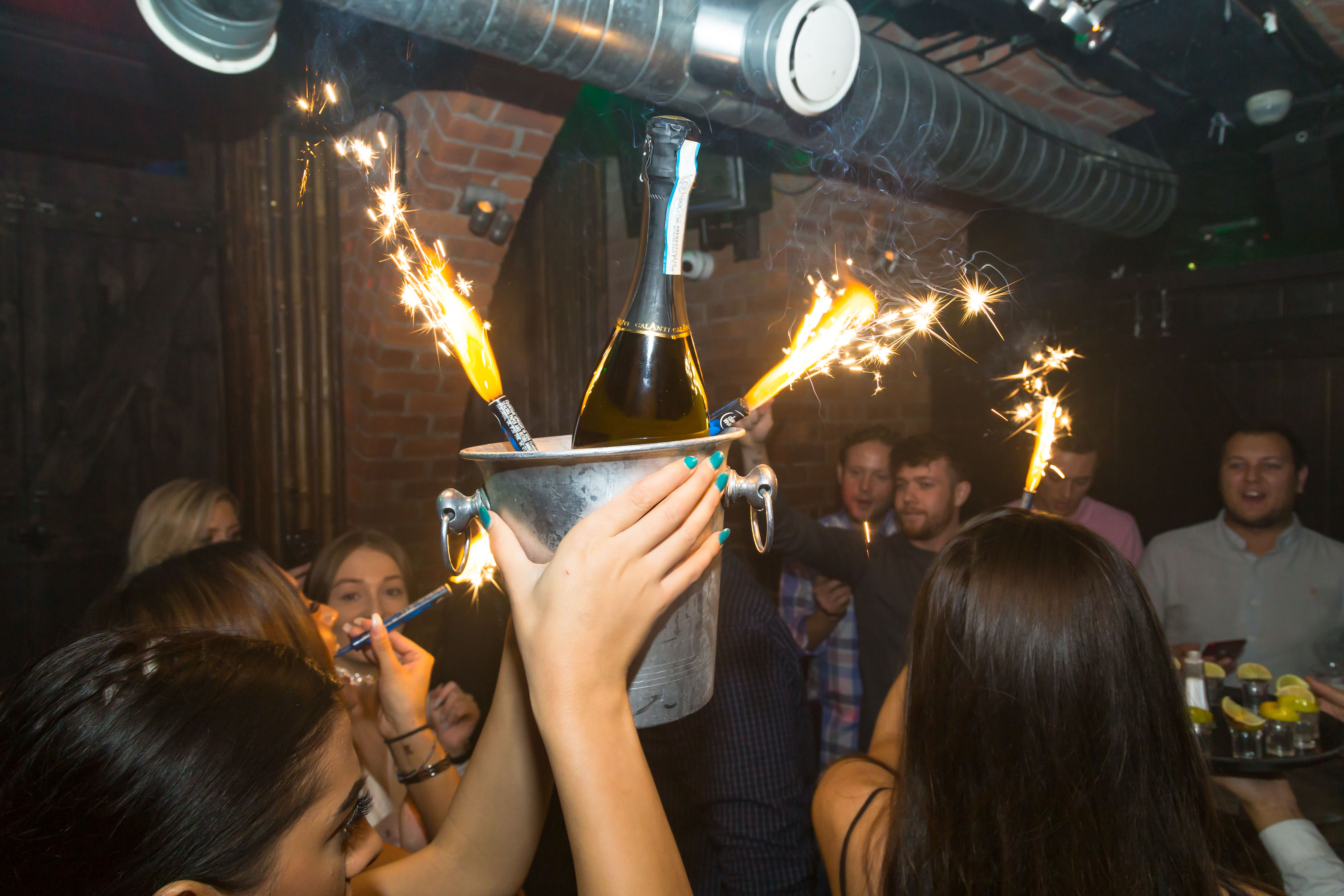 Madame Koo Nightclub Dancing Drinks Dancing CHILLISAUCE