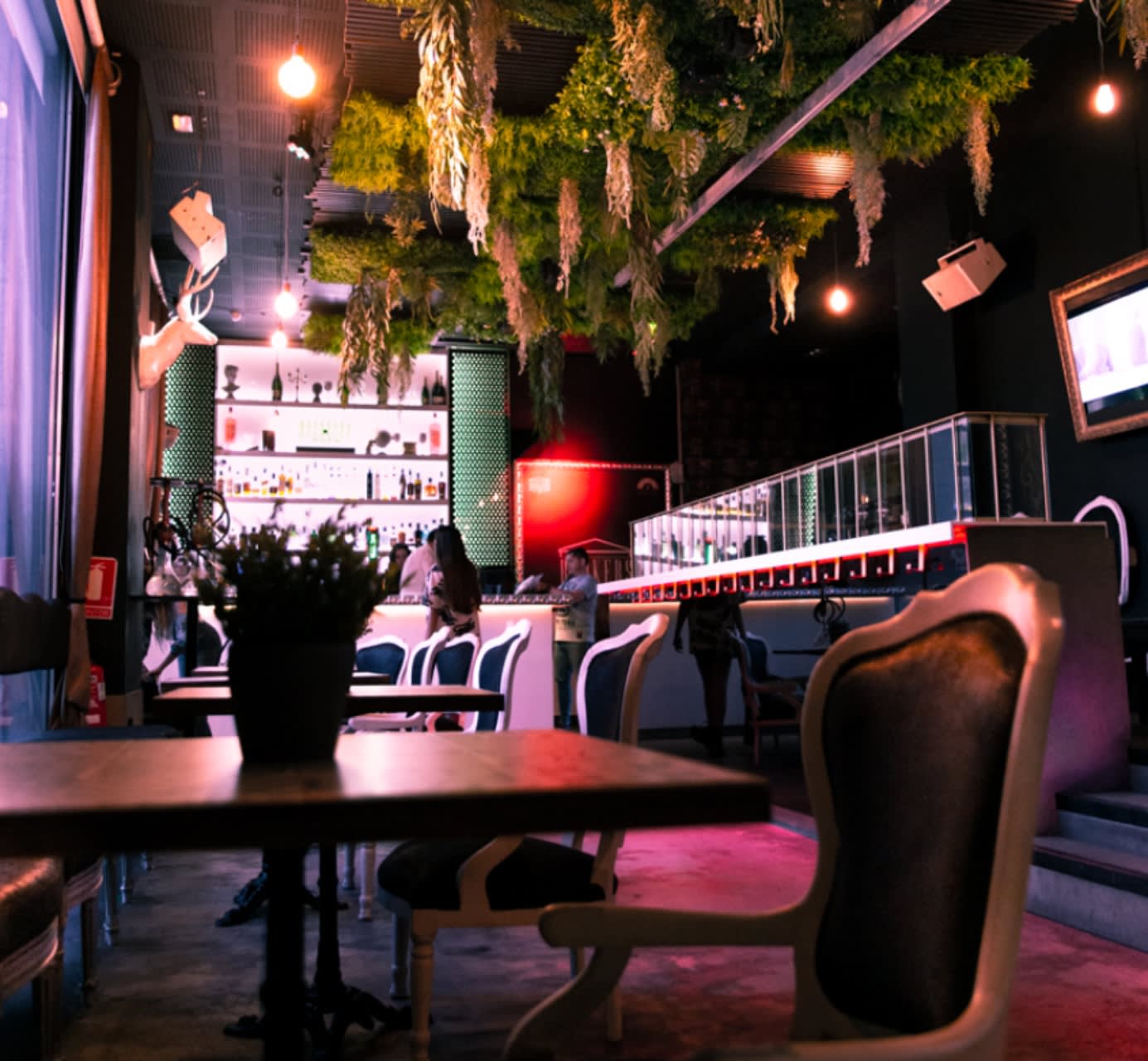 Brokers Bank Club