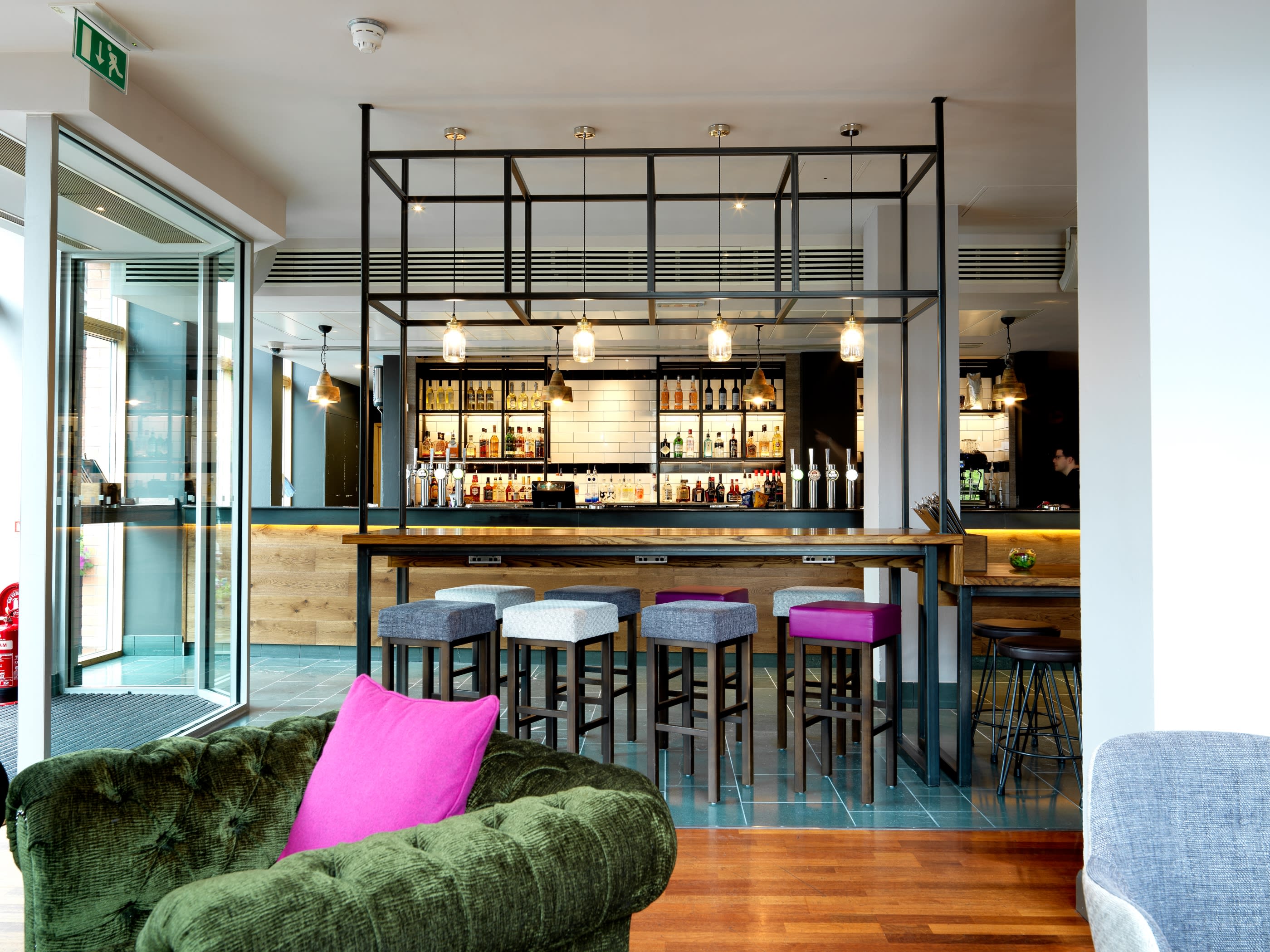 Hilton Garden Inn - Bar - New