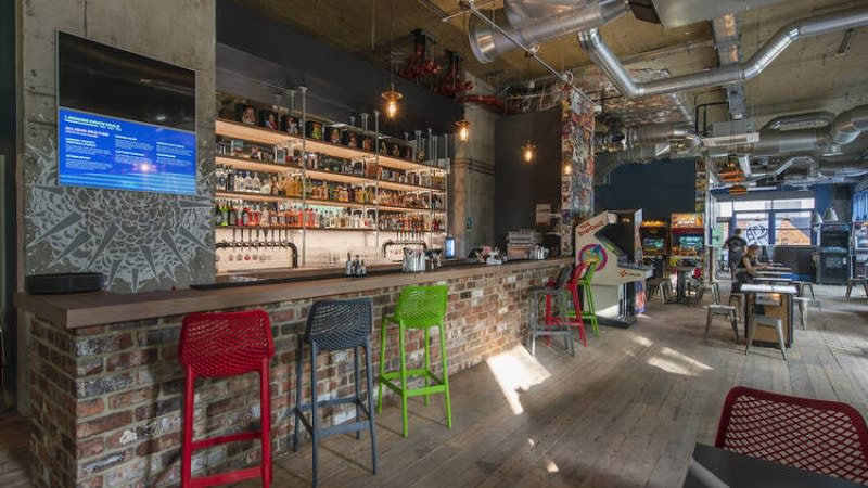 Four Quarters - Elephant & Castle