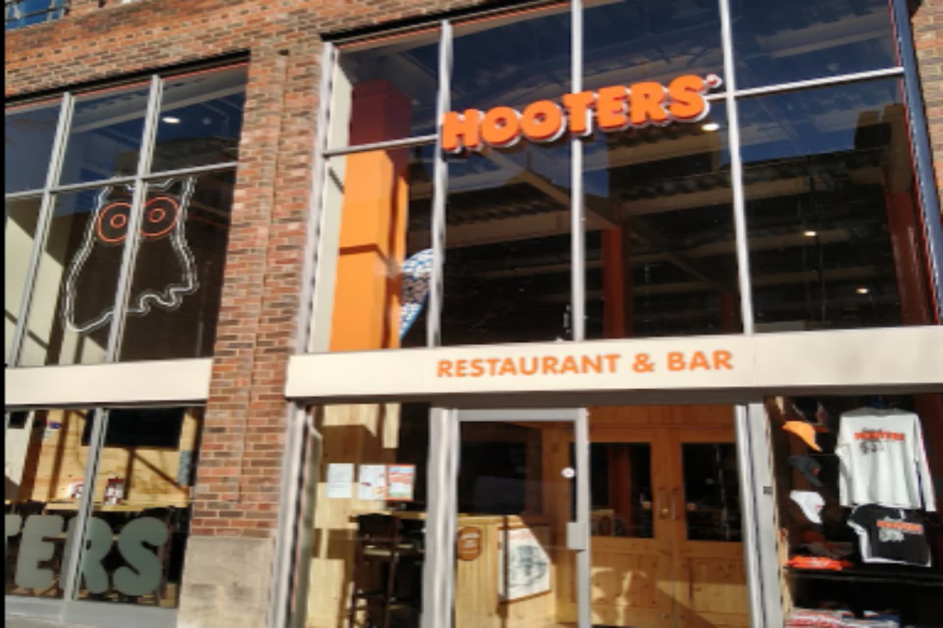 Hooters Newcastle