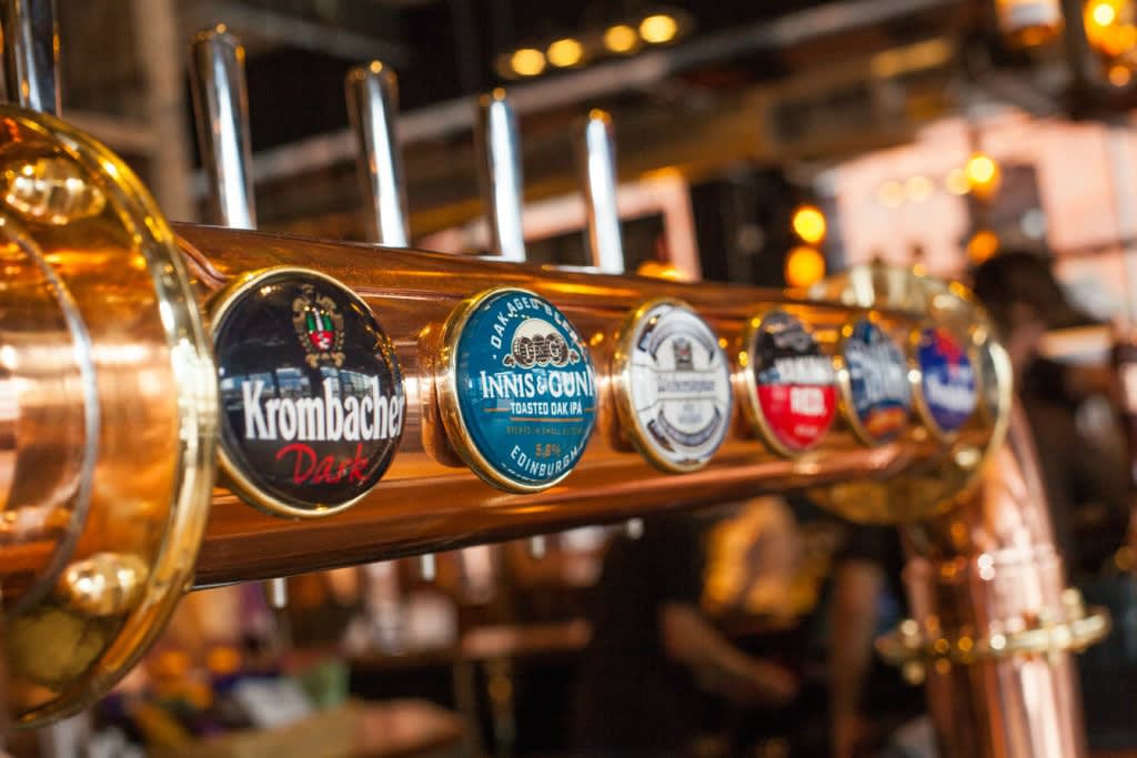 Beer Tasting, Brewhouse & Kitchen