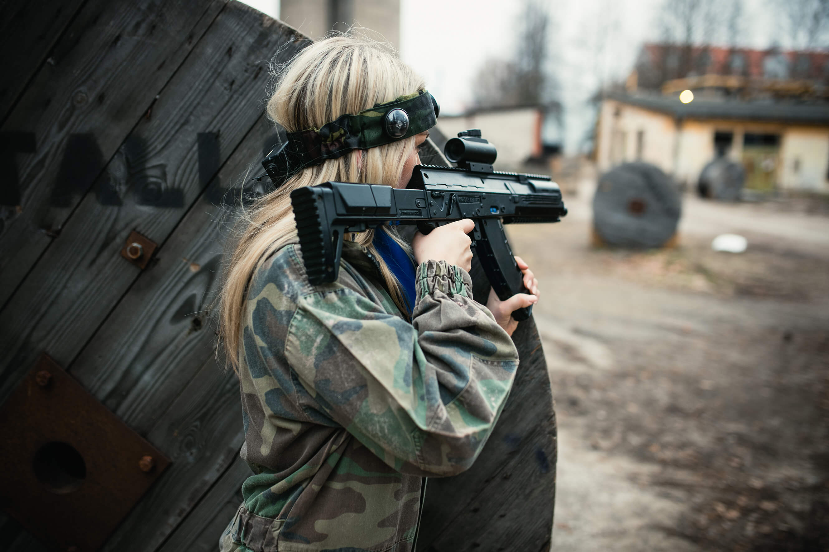Hen laser tag riga