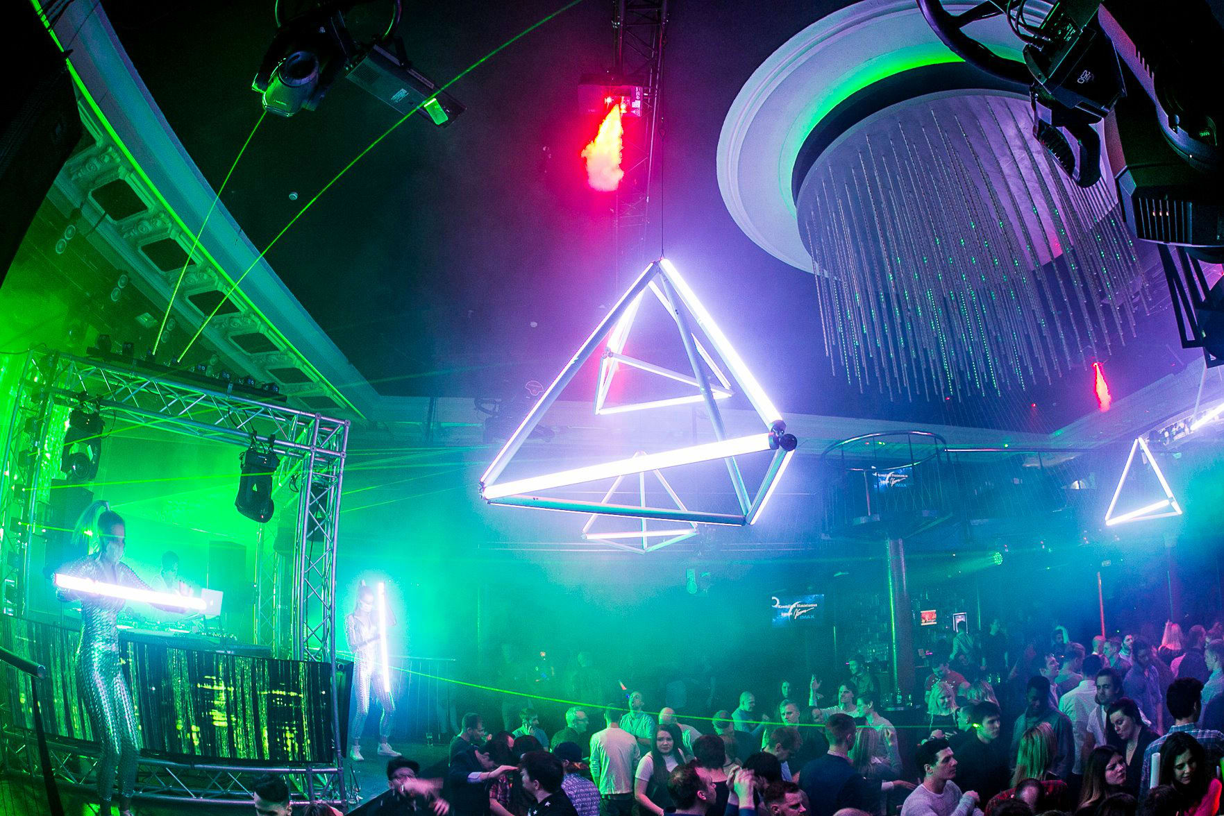 Club Hollywood - Interior 2.jpg
