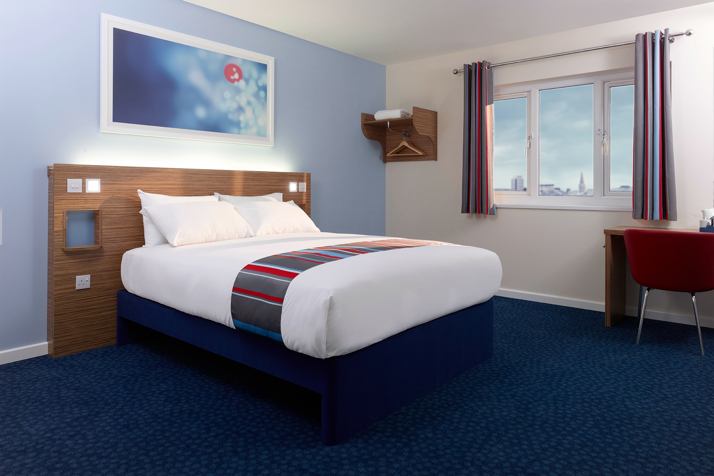Travel lodge Swansea central - Double room