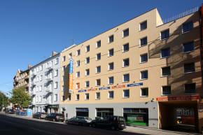 Berlin Dorm Rooms (Non shared) Stag Do Ideas