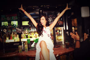 London Shoreditch Public Bar Crawl Hen Do Ideas