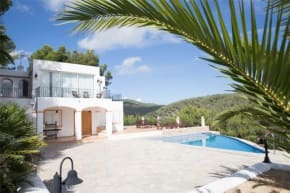 Ibiza Whole Venue Hen Do Ideas
