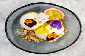 London Three Course Italian Dining Activity Weekend Ideas