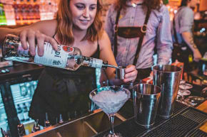 Cardiff Cocktail Making Hen Do Ideas