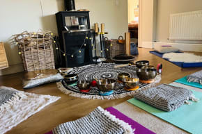 London Hen Zen Sound Bath Session - At Your Accommodation Activity Weekend Ideas
