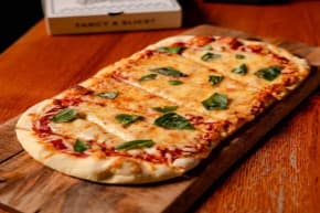 Brighton Pizza - Drinks Table Hen Do Ideas