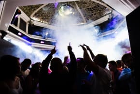Bournemouth Nightclub Entry Hen Do Ideas