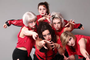 London Thriller Themed Dance Lesson Activity Weekend Ideas