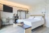 Invisa Hotel Es Pla