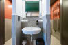 MEININGER Hotel Edinburgh - Bathroom