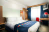 Park Inn Nottingham - bedroom