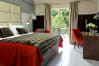 Needlam House - bedroom