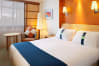 Holiday Inn - York - bedroom