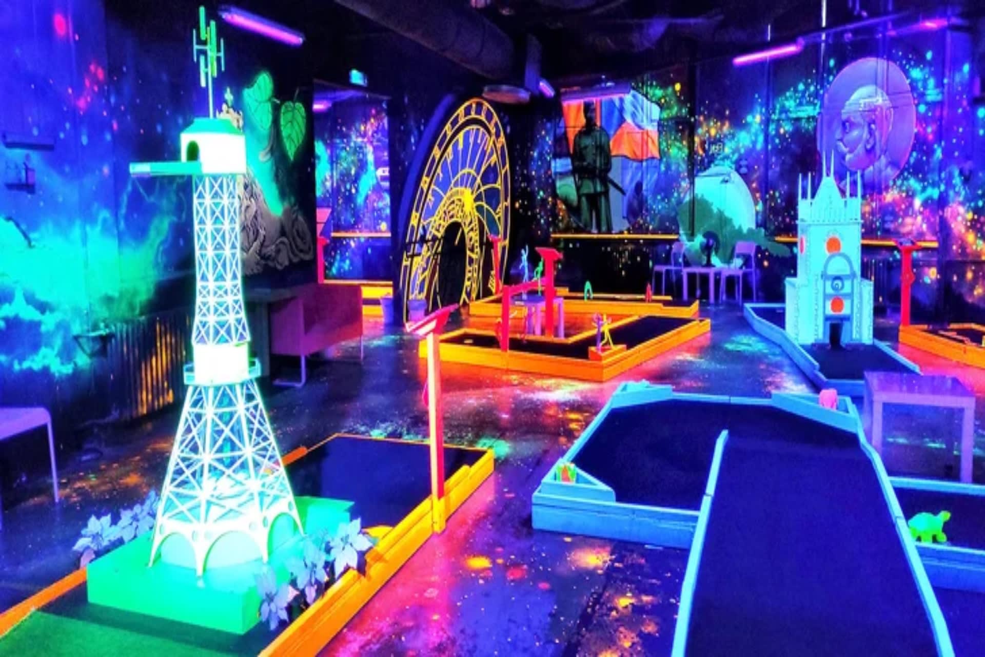 UV Golf