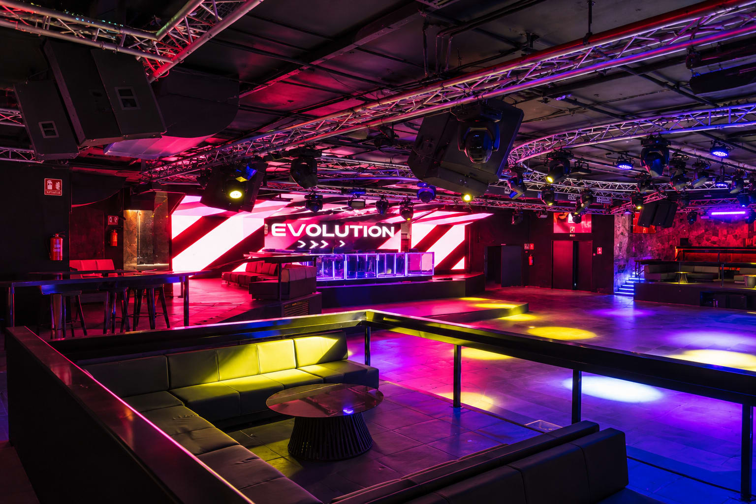 Revolutions - Lloret Do Mar