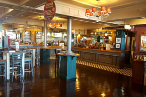 Yates - Blackpool - interior of bar