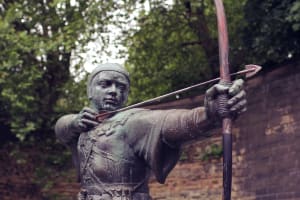 Nottingham robin hood statue archer