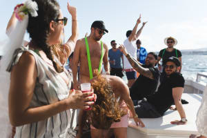 Boat Party - 2 Hours