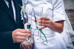 Gifts for Bride - Groom Guide