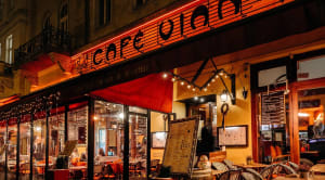 Cafe Vian Liszt Ferenc Square