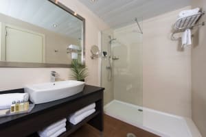 4★ Twin Rooms