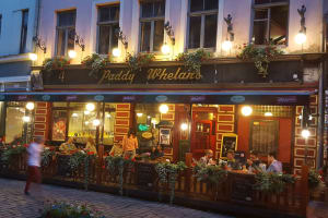 Paddy Whelan’s Irish Pub & Sports Bar