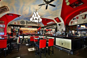 La Casa Argentina - interior of bar