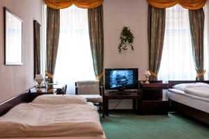 Hotel Omega Brno - Bedroom