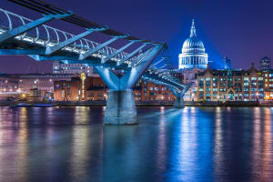Millennium Bridge - St Paul Night