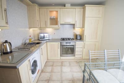 Lochend Apartments - Edinburgh kitchen