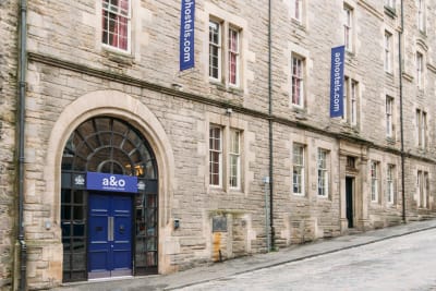 A&O Hostel Edinburgh - Exterior