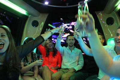Limousine, Hummer, Party Bus, Budapest